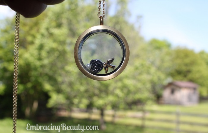 Origami Owl Necklace