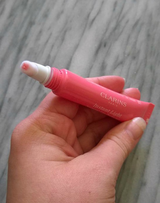 Clarins Instant Light Lip Gloss Review