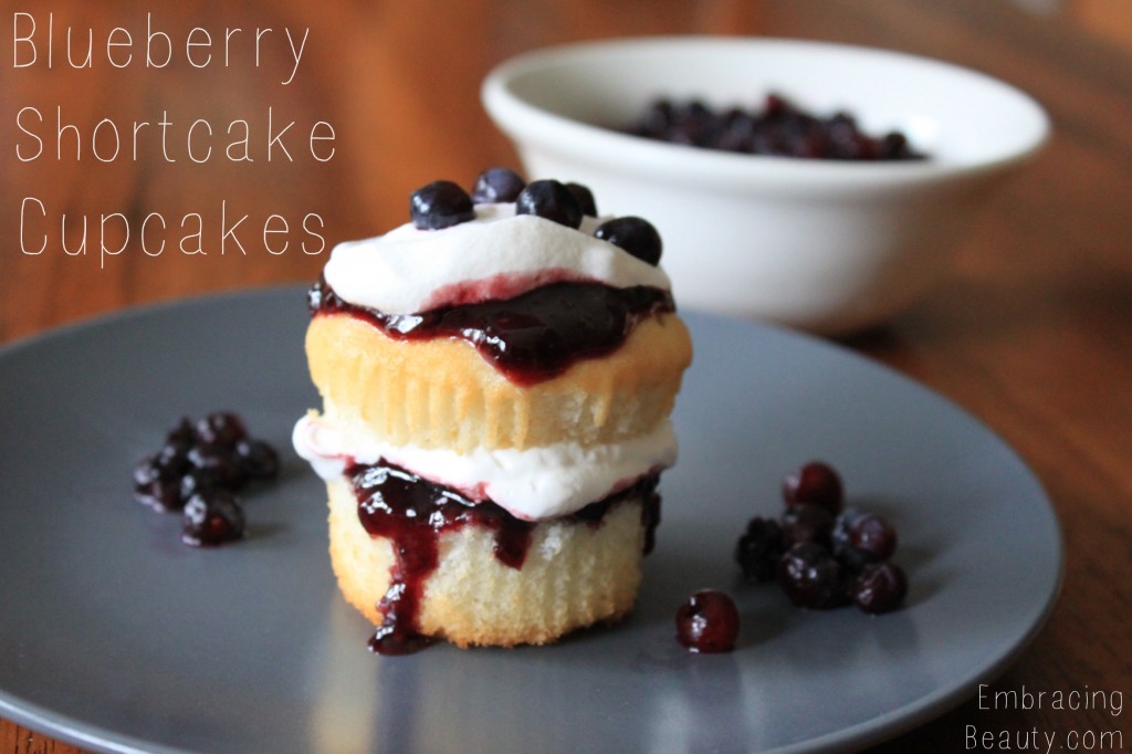 Blueberry Shortcake Cupcakes 